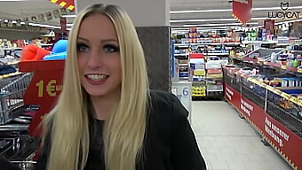 Lucy Cat Wird An Einem Öffentlichen Ort Gefickt - Supermarkt-Fick Und Cumshot