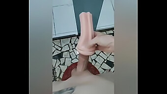 Uma Espiada Furtiva Do Meu Vídeo Pornô Gay Com Um Garanhão Gostoso