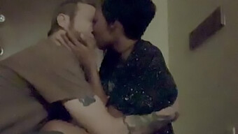 เย็ดกันแบบ Interracial (18+)