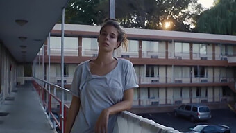 La Vida De Laia Costa Al Aire Libre (2018)