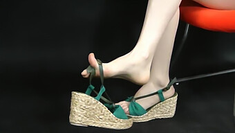 Laat Je Voeten Zien In Wig-Espadrille Sandalen