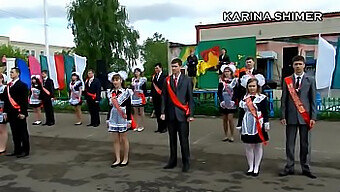 Russian Dance: Upskirt And Erotic Moves - Youtube.Mp4