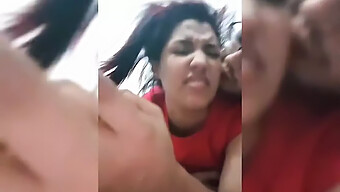 Payudara Kecil Dengan Kontol Besar: Video Buatan Sendiri Dari Remaja Amatir